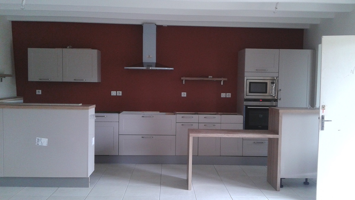 Cuisine neuve Spacieuse et fonctionelle